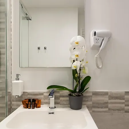 Affittacamere Clodio Welcome - 5 Arredate Con Bagno Interno - Zona Comune - Condizionatori -